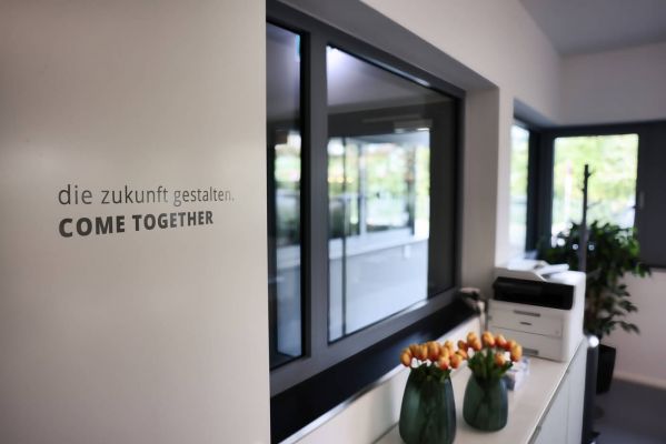 smart unit » Full-Service Digitalagentur - Agentur Inside: Team Büro - Die Zukunft gestalten - Come Together
